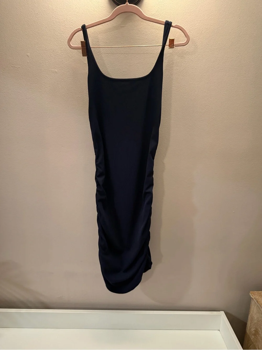 Sleek Navy Ruched Bodycon Dress - Women's